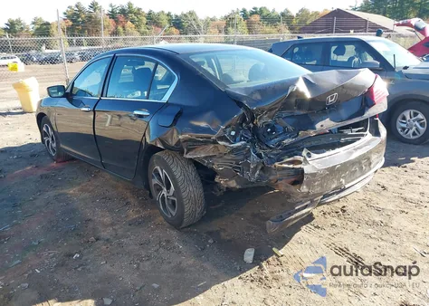 2017 Honda Accord Lx z USA, uszkodzony, nr VIN 1HGCR2F33HA228825